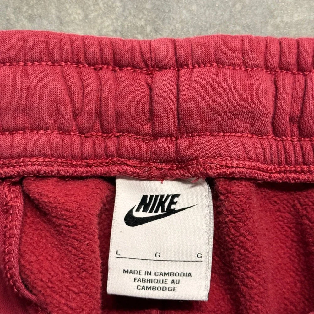 Nike Sportswear Club Fleece Joggers Red Mens Large Sweatpants BV2671-657